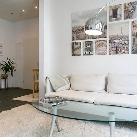 I Innenstadt I King-Size-Bett I Mayen Ngoại thất bức ảnh