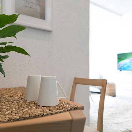 I Innenstadt I King-Size-Bett I Mayen Ngoại thất bức ảnh