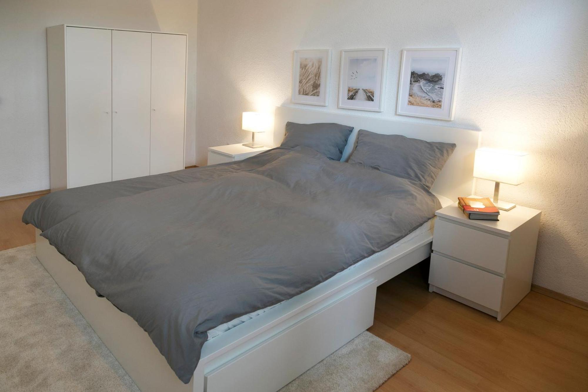 I Innenstadt I King-Size-Bett I Mayen Ngoại thất bức ảnh