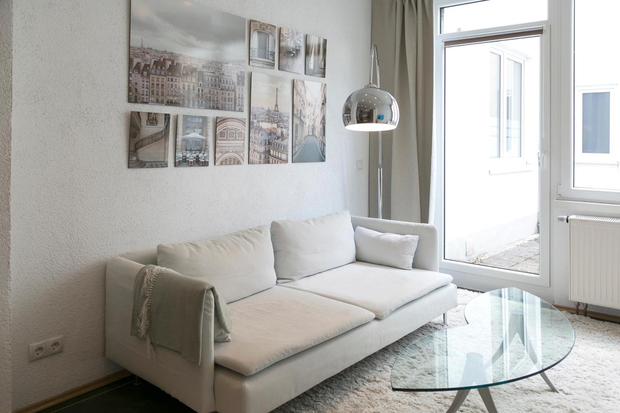 I Innenstadt I King-Size-Bett I Mayen Ngoại thất bức ảnh